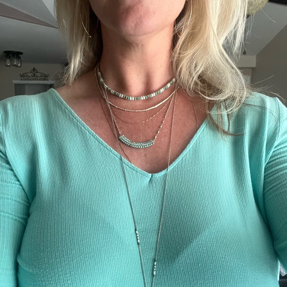 Layered necklace - Picture 4 of 4